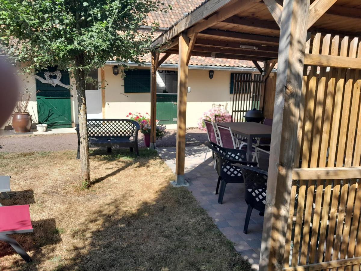 Le Paddock Du Val De Lys Hotel Blessy Exterior foto