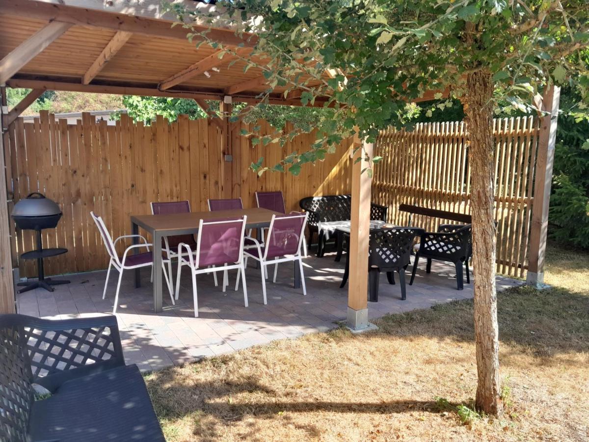 Le Paddock Du Val De Lys Hotel Blessy Exterior foto