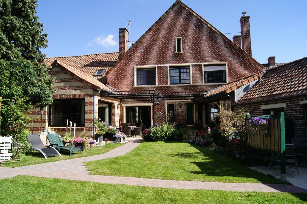 Le Paddock Du Val De Lys Hotel Blessy Exterior foto